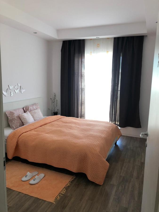 Dora High Life - North Apartment Stefanestii de Jos ภายนอก รูปภาพ