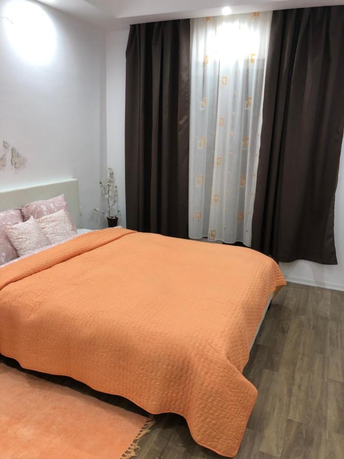 Dora High Life - North Apartment Stefanestii de Jos ภายนอก รูปภาพ
