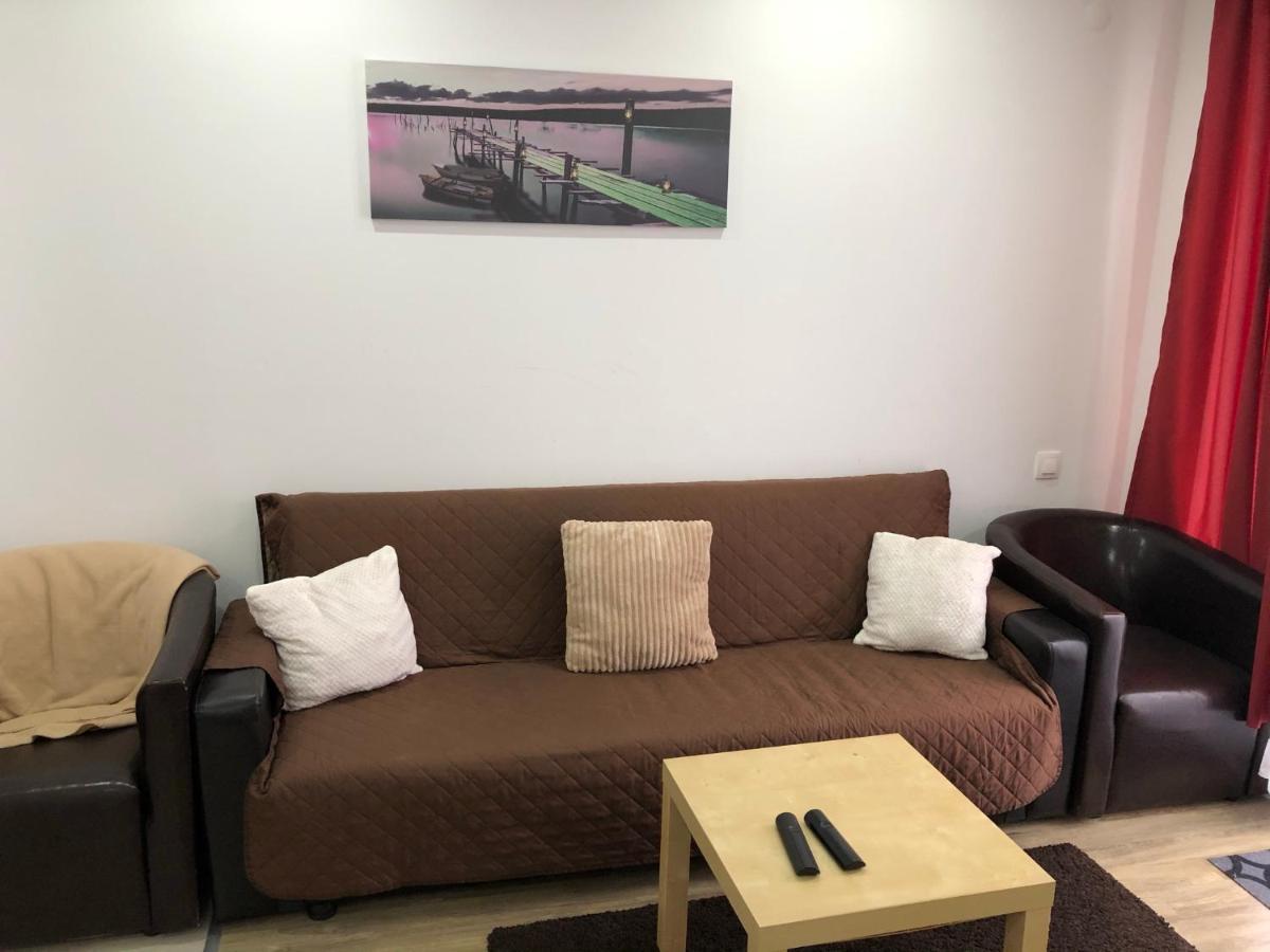Dora High Life - North Apartment Stefanestii de Jos ภายนอก รูปภาพ